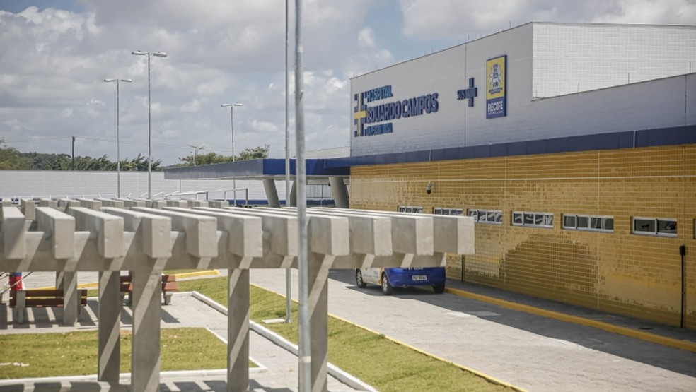 Leitos para pacientes com Covid-19 foram abertos no Hospital Eduardo Campos da Pessoa Idosa, na Zona Oeste do Recife  — Foto: Andréa Rego Barros/PCR/Divulgação