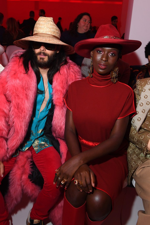 Jared Leto and Jodie Turner-Smith attend the Gucci show during Milan Fashion Week, spring/summer 2020. (Foto: Getty Images)