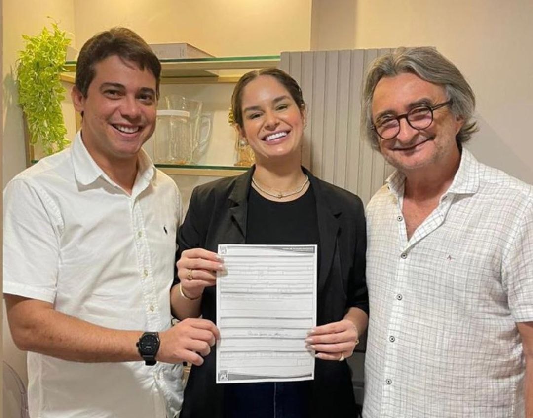 Pâmella Holanda, ex de DJ Ivis, se filia a partido político e pode ser candidata em 2022