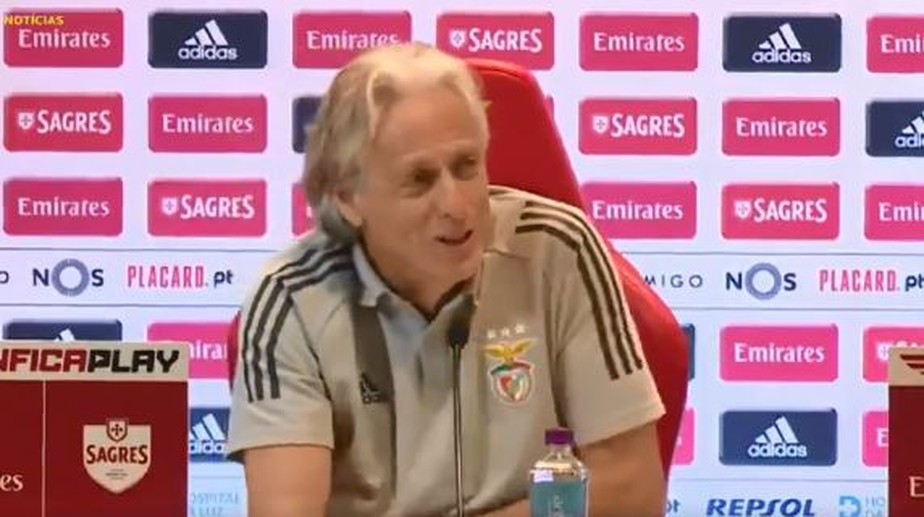 Jorge Jesus: “Os torcedores do Flamengo querem que o Benfica perca por um motivo, e sei qual é”