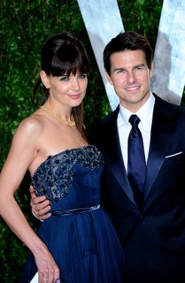 Na época em que ainda estavam casados, Tom Cruise presenteou Katie Holmes com um jatinho particular de U$ 20 milhões