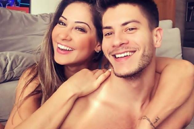 Maíra Cardi e Arthur Aguiar (Foto: Instagram)