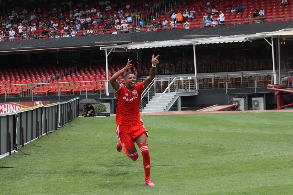 Matheus Dias marcou na decisão do Brasileirão sub-20 — Foto: Jota Finkler/Divulgação, Inter