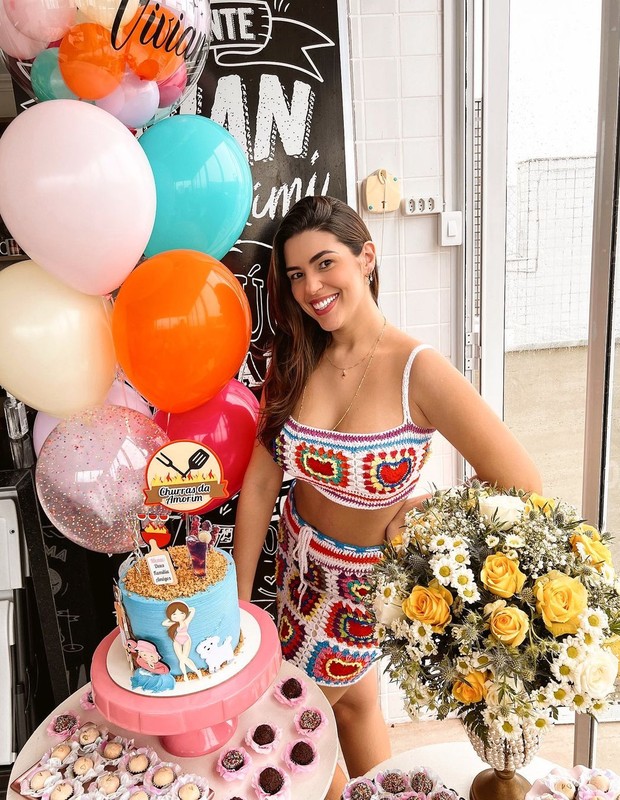 Vivian Amorim celebrou 29 anos de idade em Manaus (AM) (Foto: Reprodução/Instagram)