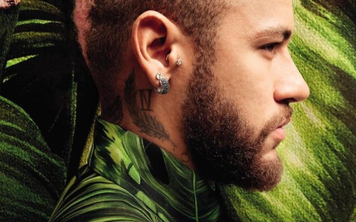Neymar surge de cabelos rosa ao estrelar capa da ediÃ§Ã£o Primavera/VerÃ£o