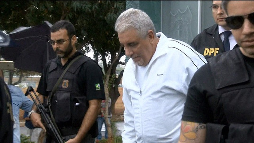 Resultado de imagem para MINISTRO BARROSO SOLTA MENSALEIRO PIZZOLATO SOB LIBERDADE CONDICIONAL PUBLICIDADE