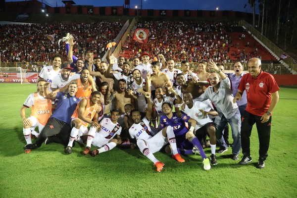 Com carnê 2017 no orçamento, Fla terá grana mais curta para Libertadores de 2018