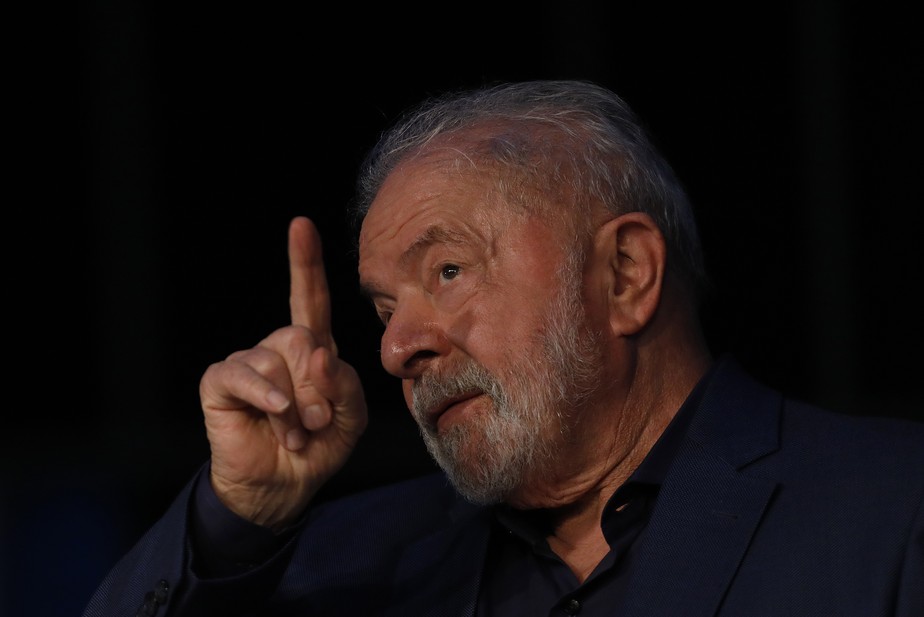 Presidente eleito, Luiz Inácio Lula da Silva, durante encerramento dos grupos de trabalho do governo de transição