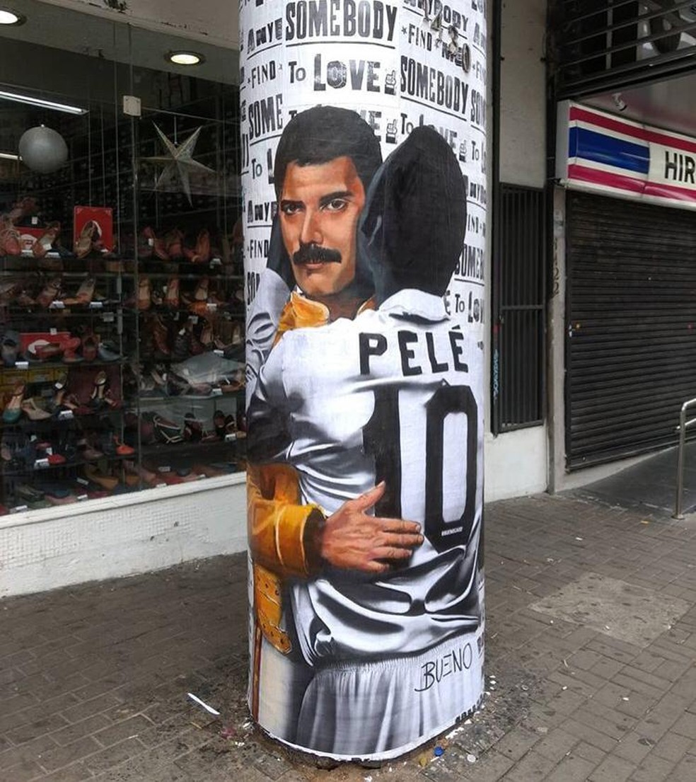Pelé e Freddie Mercury, também na Rua Augusta, em São Paulo — Foto: Luis Bueno/Arquivo pessoal
