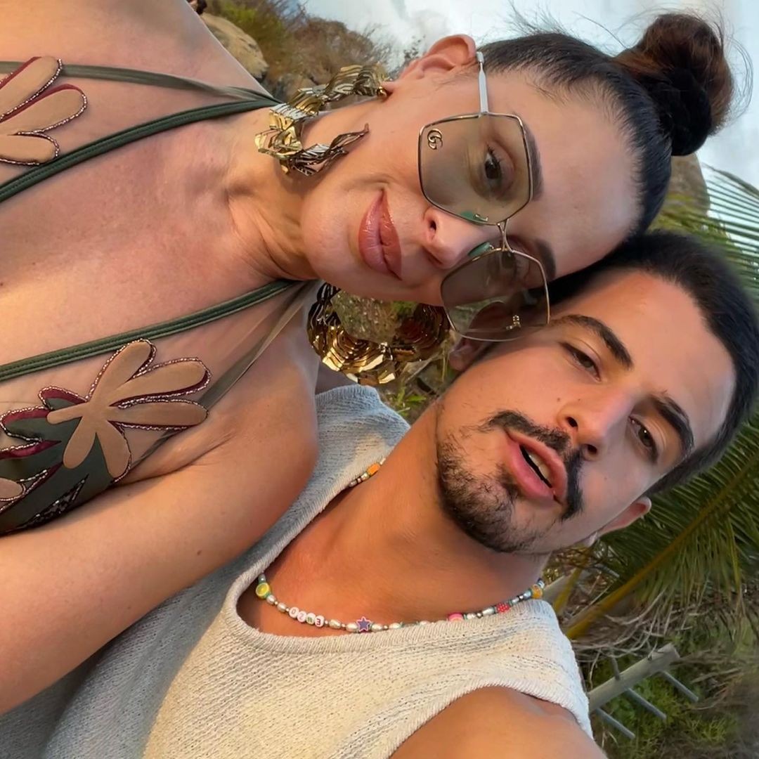Na volta para casa, ex-namorado de Bruna Marquezine compartilhou saudades de Fernando de Noronha com seguidores (Foto: Reprodução/Instagram)