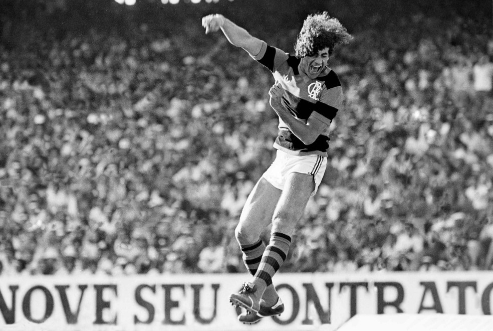 Nunes fez o gol do título do Flamengo em 1982 no Olímpico — Foto: Agência Estado