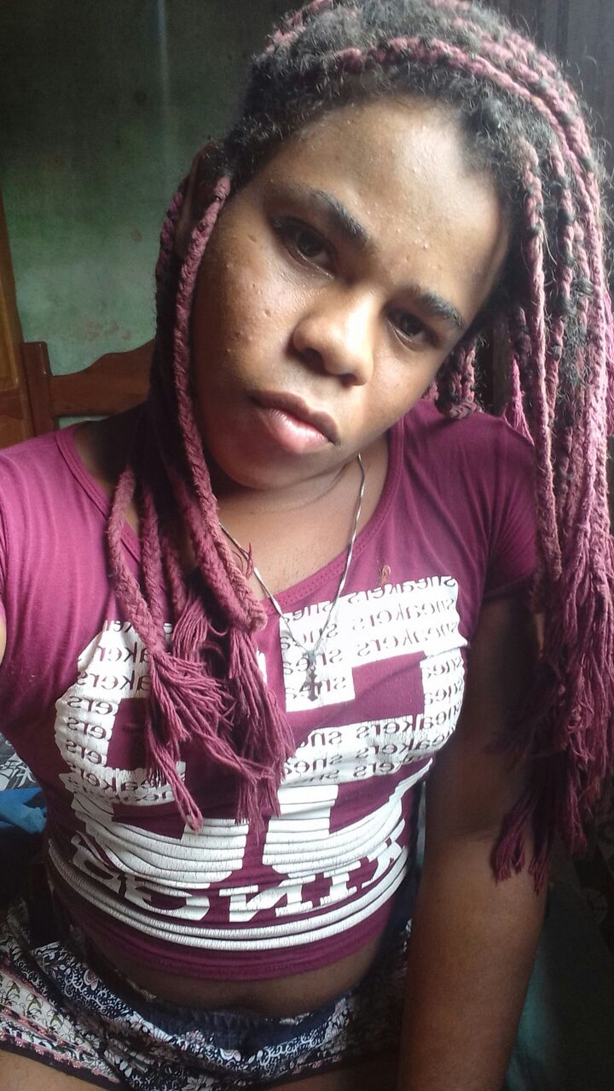 Mulher trans é assassinada a facadas e suspeito é preso em Boa Vista - G1