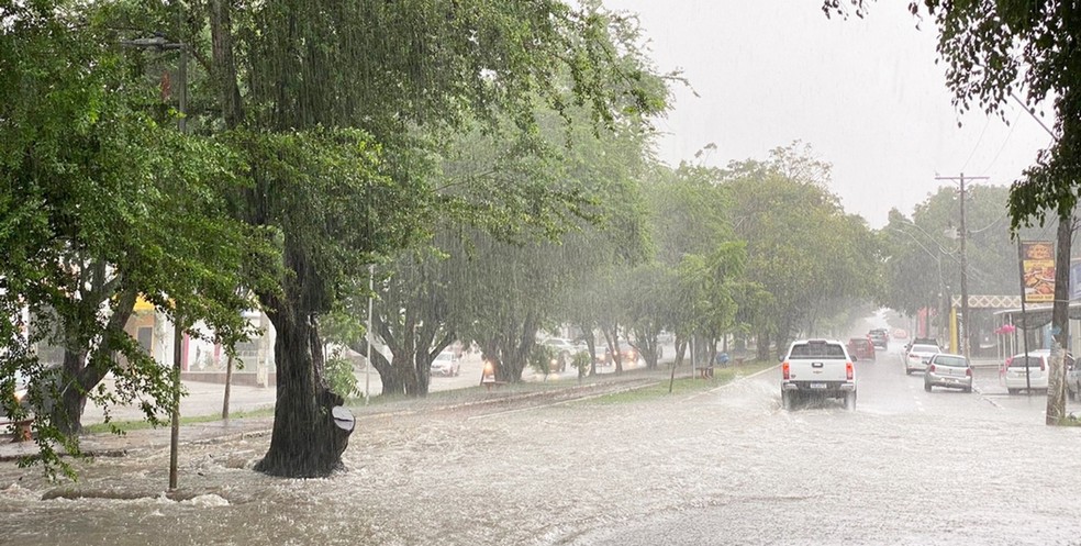 Chuva em Feira de Santana, na Bahia  — Foto: Dovulgação/PMFS