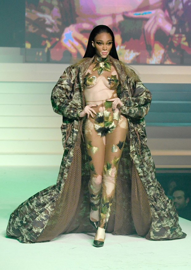 PARIS, FRANCE - JANUARY 22: Winnie Harlow walks the runway during the Jean-Paul Gaultier Haute Couture Spring/Summer 2020 show as part of Paris Fashion Week at Theatre Du Chatelet on January 22, 2020 in Paris, France. (Photo by Pascal Le Segretain/Getty I (Foto: Getty Images)