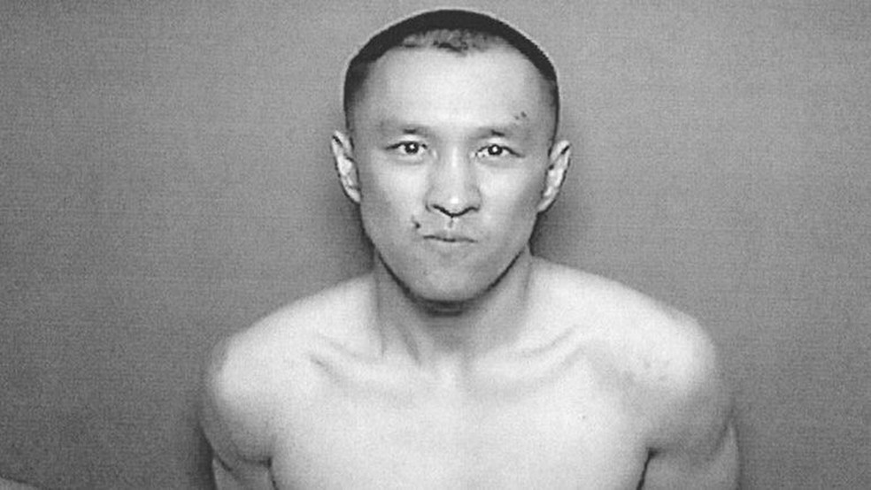 Retrato de Yihong Peng, irmÃ£o do jogador de 'League of Legends' Yiliang 'Doublelift' Peng, apÃ³s ser preso na CalifÃ³rnia (Foto: DivulgaÃ§Ã£o/PolÃ­cia de Orange County)