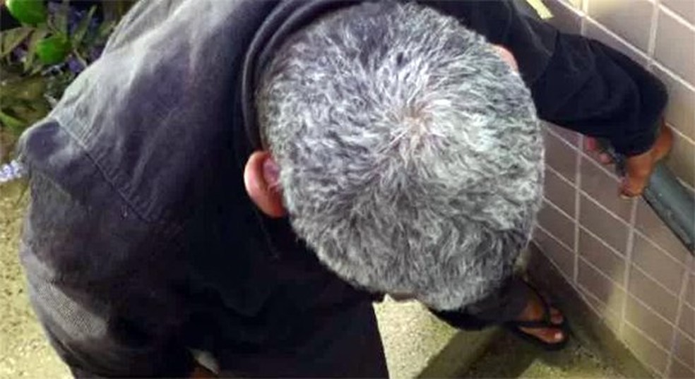 Pai suspeito de estuprar a filha (Foto: Carlos Alberto Silva/A Gazeta)
