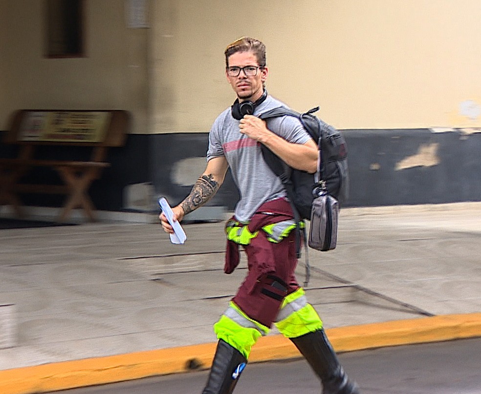 Gerson Lavísio atuava como médico no resgate na via Dutra e passou a ser investigado depois de ser flagrado pela Polícia Rodoviária Federal com um CRM falso — Foto: André Bias/ TV Vanguarda