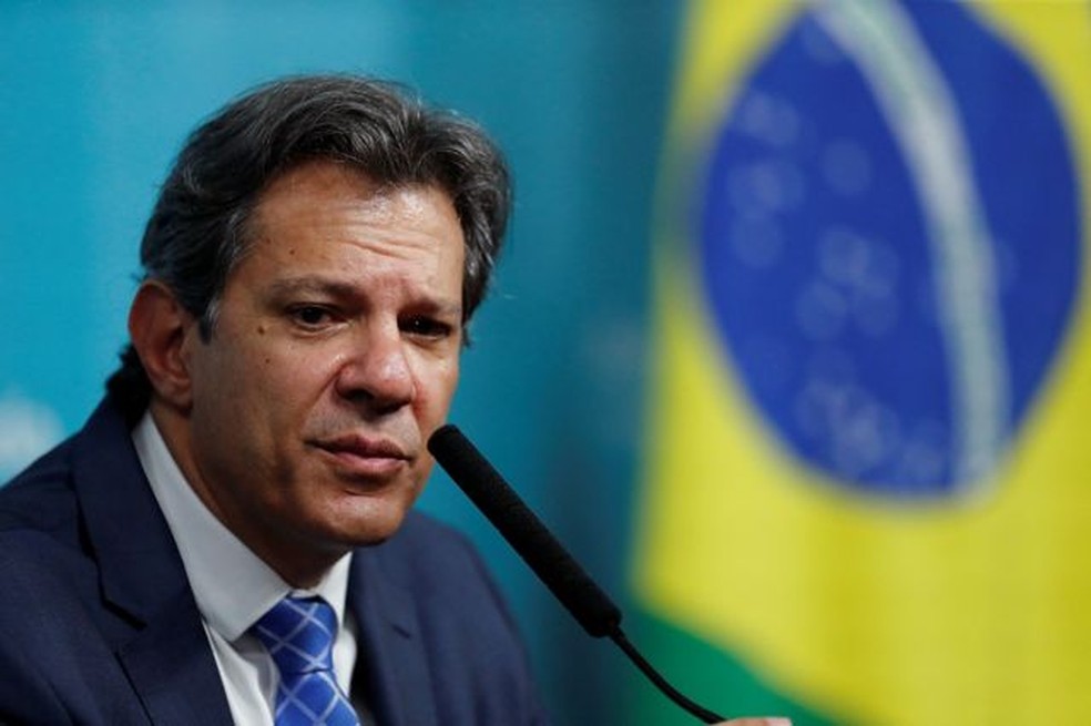 O ministro da Fazenda, Fernando Haddad, diz que no vai aumentar impostos para cumprir as metas do novo arcabouo fiscal. — Foto: Reuters via BBC