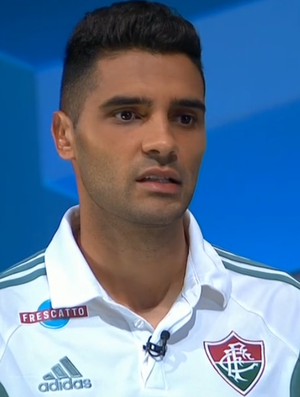 Giovanni reclama de expulsão em Fla-Flu: Poderíamos ter feito mais