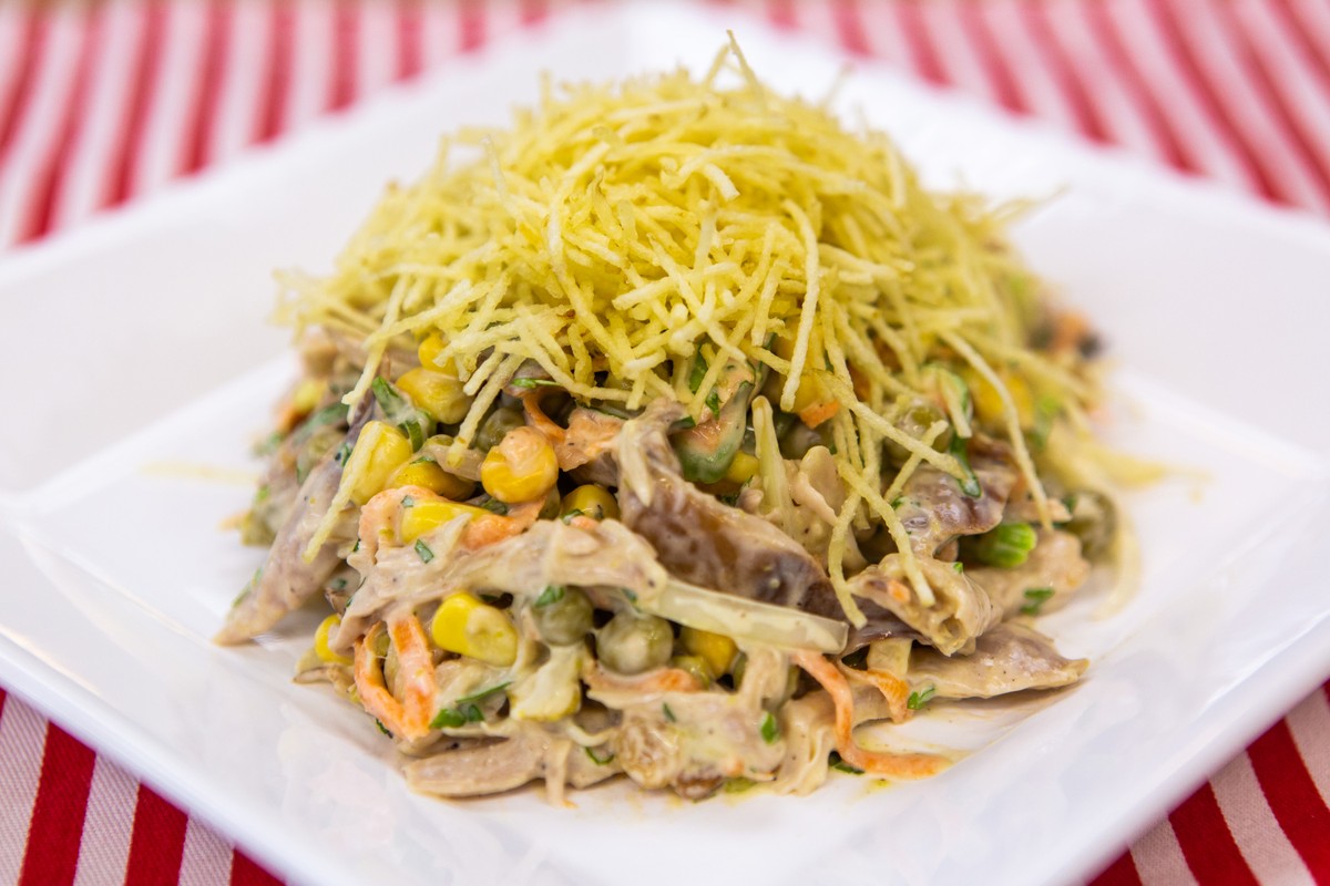 Salpicão De Frango Defumado