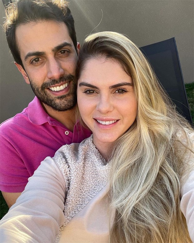 Bárbara Evans e Gustavo Theodoro (Foto: Reprodução / Instagram)