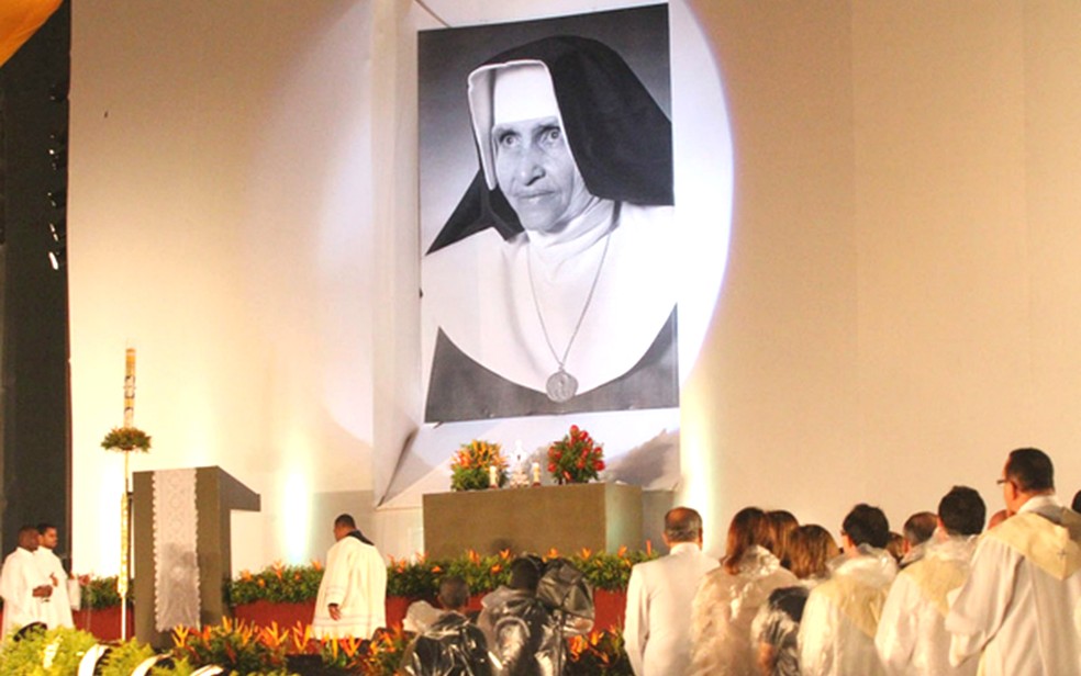 Cerimônia de beatificação de Irmã Dulce, relizada em 22 de maio de 2011, em Salvador (Foto: Edgar de Souza/G1)