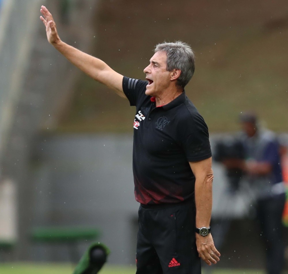 Carpegiani diz que gol no início desestabilizou o Fla: Tarde para esquecer