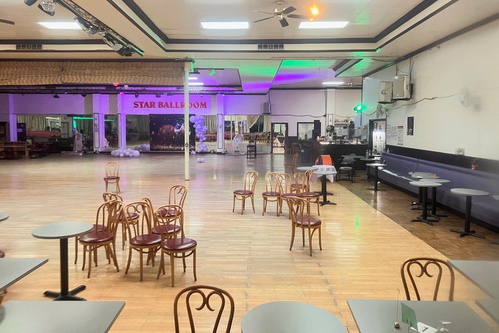 Salão de danças Star Ballroom foi alvo de um tiroteio em massa durante as celebrações do Ano Novo Lunar Chinês em Monterey Park, Califórnia, EUA — Foto: REUTERS/David Swanson