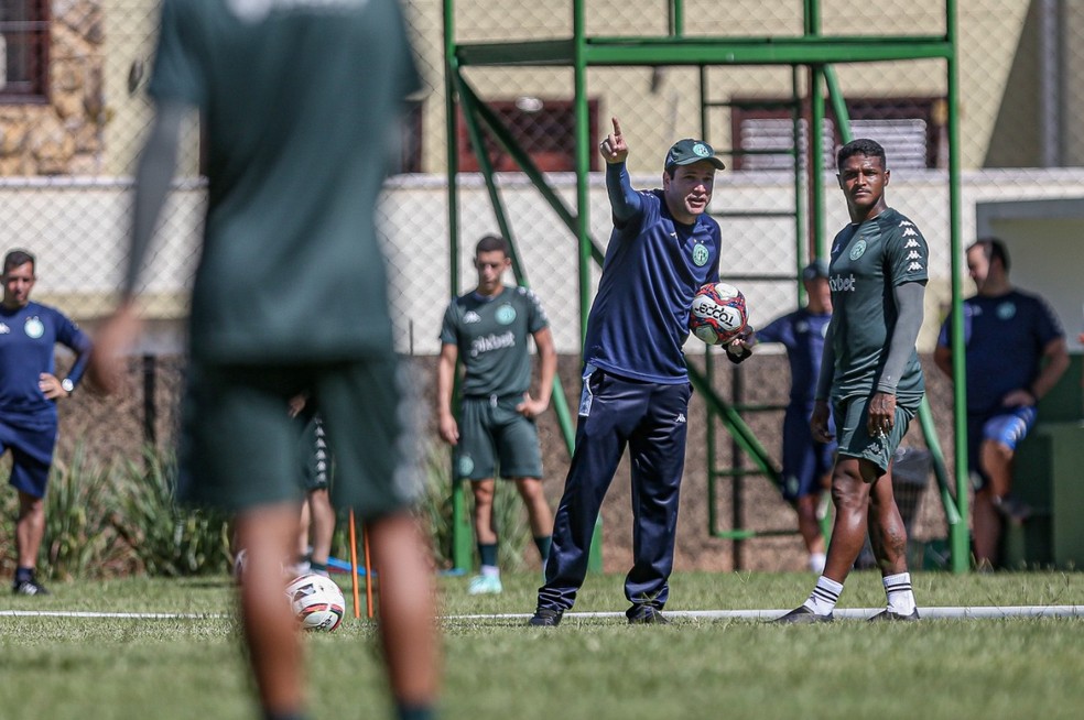 Daniel Paulista  — Foto: Thomaz Marostegan/Guarani FC