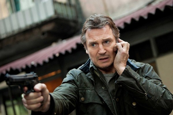 Liam Neeson em cena de Busca Implacável (2008) (Foto: Divulgação)