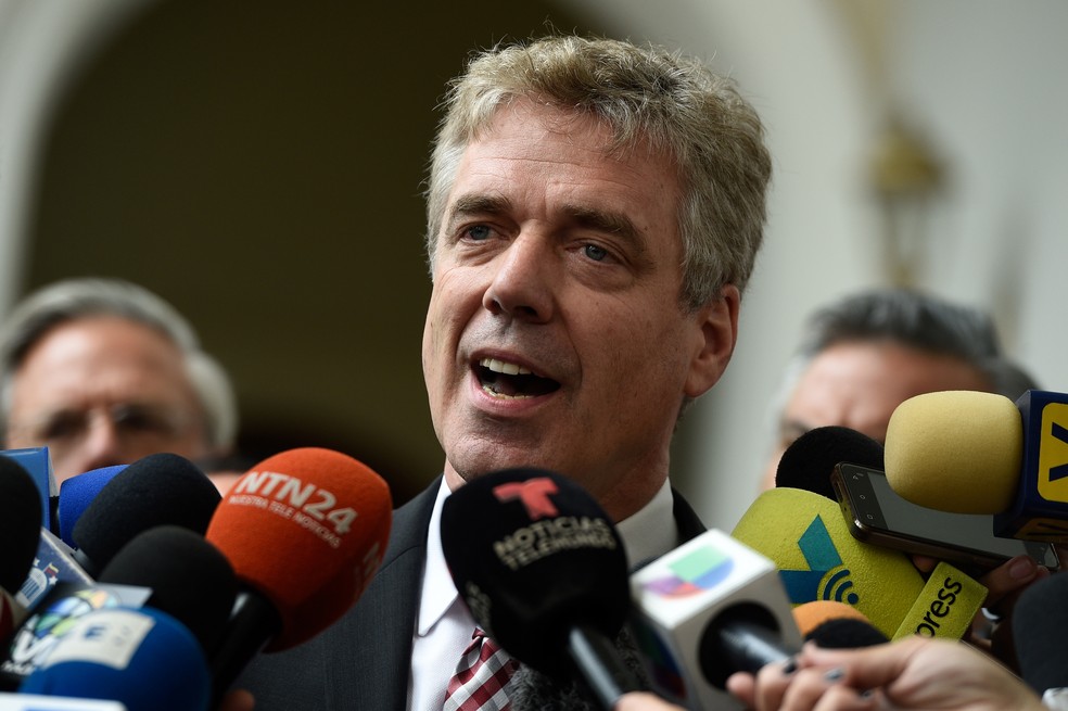 Embaixador alemÃ£o na Venezuela, em foto tirada em fevereiro de 2019 â€” Foto: Federico Parra/AFP