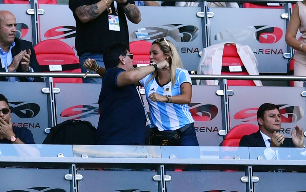 Maradona comemora gol de Di MarÃ­a (Foto: REUTERS/Dylan Martinez)
