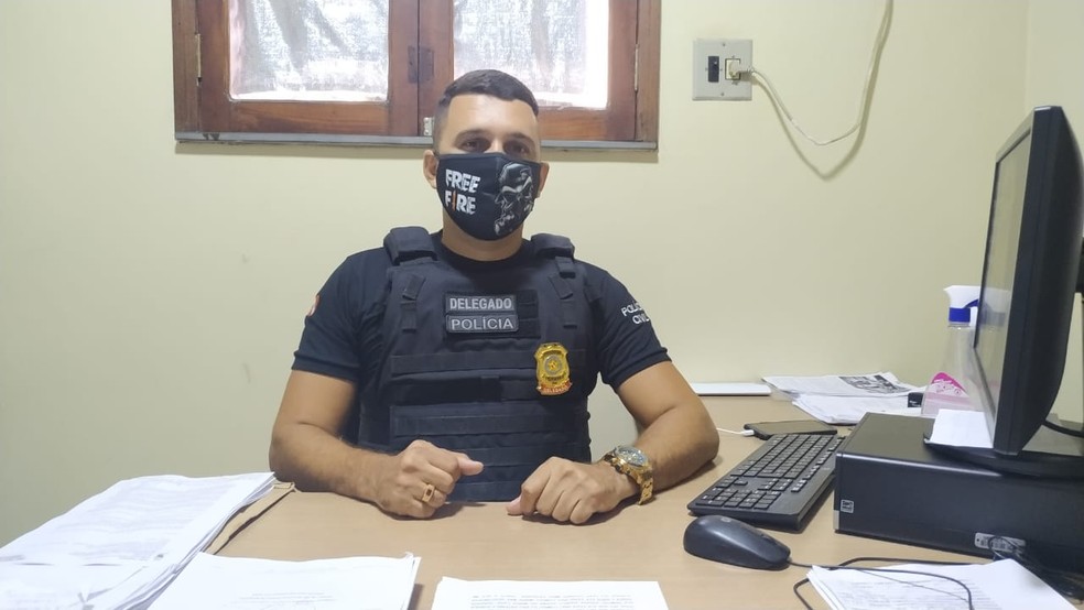 Delegado Madson Castro est&aacute; presidindo as investiga&ccedil;&otilde;es  &mdash; Foto: Magna Santos/TV Tapaj&oacute;s