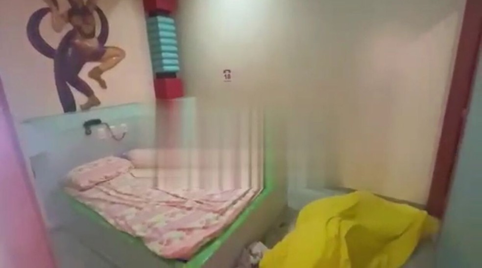 Quarta de motel em que psicóloga foi em morta — Foto: Polícia Nacional do Paraguai/Divulgação