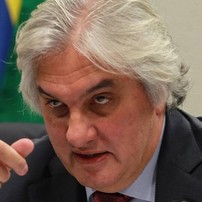 O ex-senador Delcídio do Amaral. Foi preso pela Polícia Federal em novembro de 2015, por tentar obstruir as investigações tentado impedir a delação premiada de Nestor Cerveró, ex-executivo da Petrobras  — Foto: Ailton de Freitas / Agência O Globo