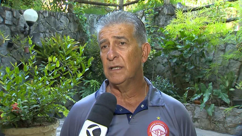 Ricardo Drubscky &eacute; o comandante do Tombense &mdash; Foto: Reprodu&ccedil;&atilde;o/TV Integra&ccedil;&atilde;o