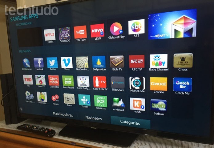 SCARICA WATCHAPP SU SMART TV