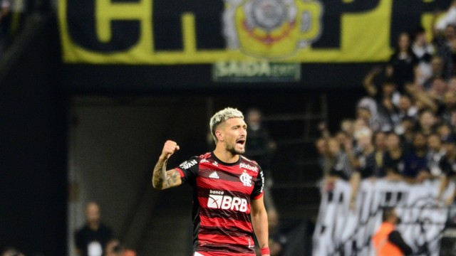 Arrascaeta comemora gol do Flamengo, Corinthians x Flamengo