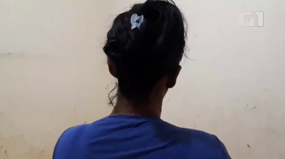Mãe relatou em vídeo o flagrante do companheiro abusando do filho de três anos — Foto: JC24horas