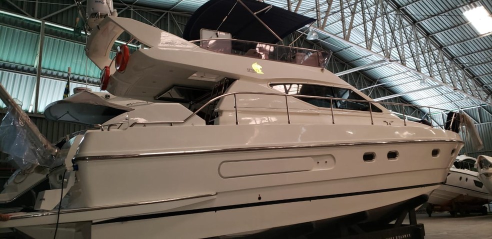 Iate sequestrado na Opera&ccedil;&atilde;o La Casa de Papel &mdash; Foto: Reprodu&ccedil;&atilde;o