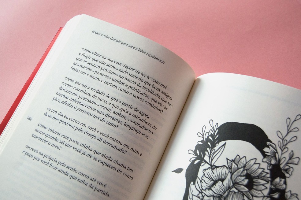 Trecho do livro 'Textos cruéis demais para serem lidos rapidamente' (Globo Alt) — Foto: Divulgação
