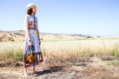 A Dior desfila seu resort com mega-evento no deserto da Califórnia  