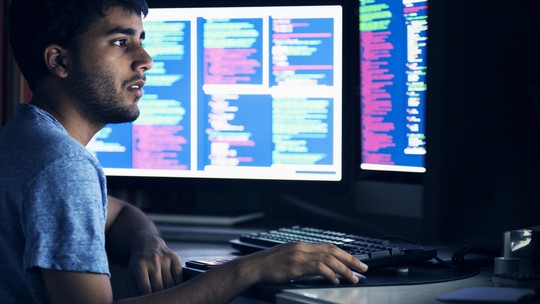 Cibersegurança: a Plataforma vPro® da Intel protege os computadores da sua empresa