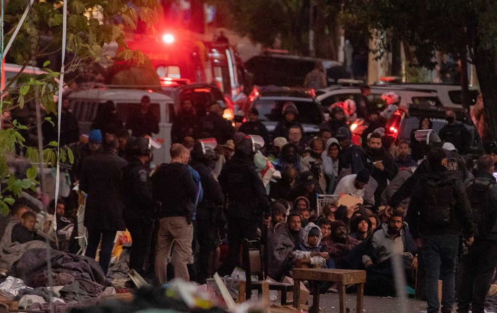 Polícia Civil e Guarda Civil Metropolitana de SP fizeram nesta quinta-feira (19) uma nova operação na região da Cracolândia.  — Foto: Bruno Rocha/Enquadrar/Estadão Conteúdo