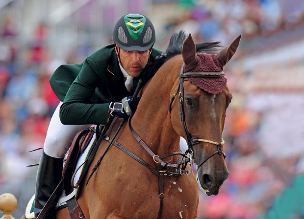 Stephan Barcha mota o cavalo Land Peter do Feroleto, que tem chances de competir nos jogos do Rio (Foto: Getty Images)