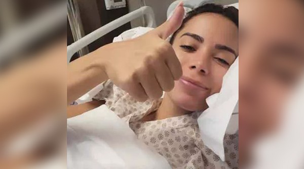 Anitta apresenta 'evolução favorável do quadro clínico' após cirurgia de  endometriose | São Paulo | G1