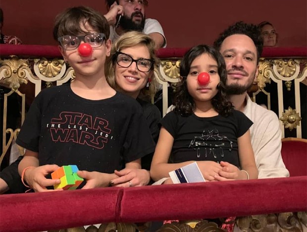 Mel Lisboa e Felipe Roseno com os filhos, Clarice e Berna (Foto: Reprodução/Instagram)