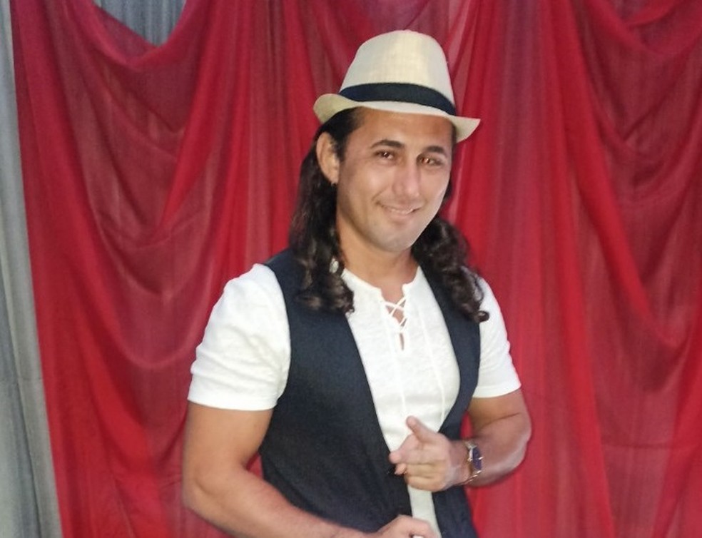 Músico paraense foi assassinado a tiros dentro da própria casa em Belém — Foto: Redes sociais/Reprodução 