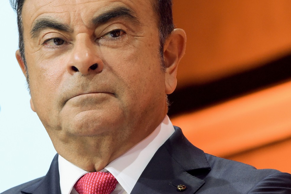 Ex-presidente da aliança Renault-Nissan Carlos Ghosn em foto tirada em 15 setembro de 2017 durante coletiva de imprensa em Paris, na França  — Foto: Eric Piermont / AFP