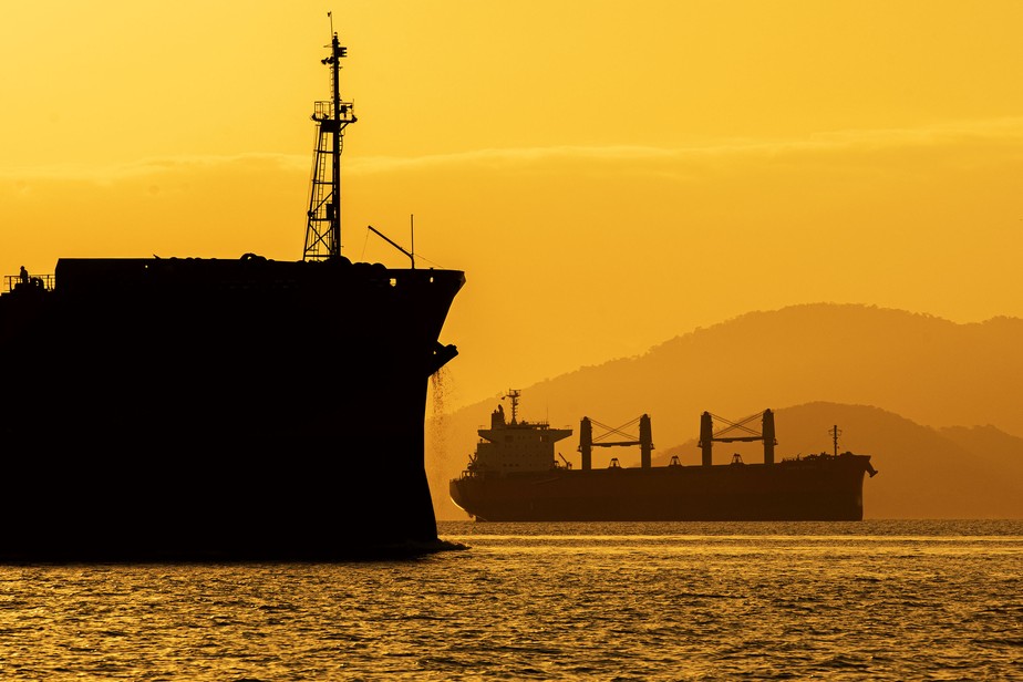 Em 2022, porto registrou marca histórica, com a movimentação de 58,3 milhões de toneladas de cargas
